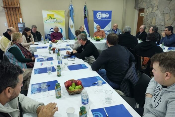 Las empresas participantes intercambiaron reflexiones sobre el panorama actual y la importancia de adaptarse a nuevos requerimientos de los consumidores nacionales e internacionales.